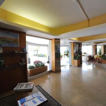 Hotel Caribe - Garda Collection Brenzone sul Garda