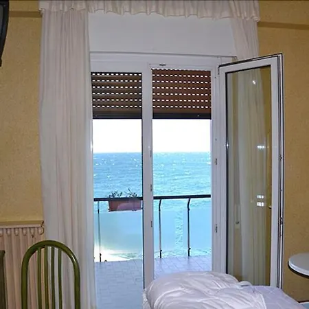 Hotel Caribe - Garda Collection Brenzone sul Garda